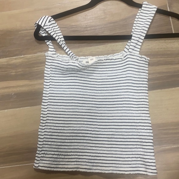 Billabong Tops - BILLABONG SHIRRED TANK
